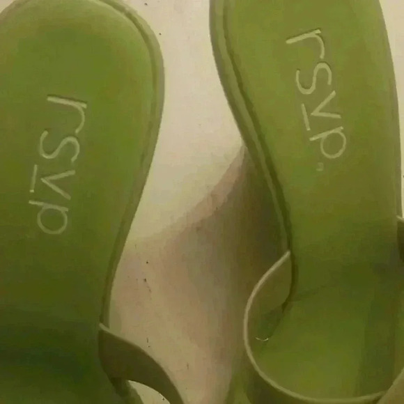 Women's RSVP shoes   - Picture 2 of 7